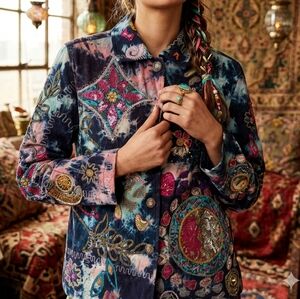 Allure Art to Wear Patchwork Denim Jacket Embroidered Boho Tie Dye Sz S/M Vtg